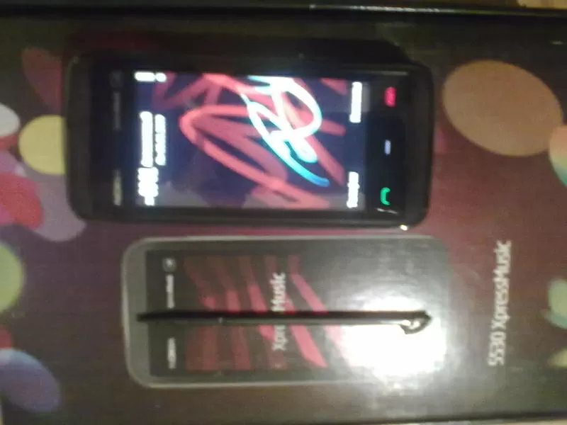 Nokia 5530 Xpress Muzic (Смартфон)