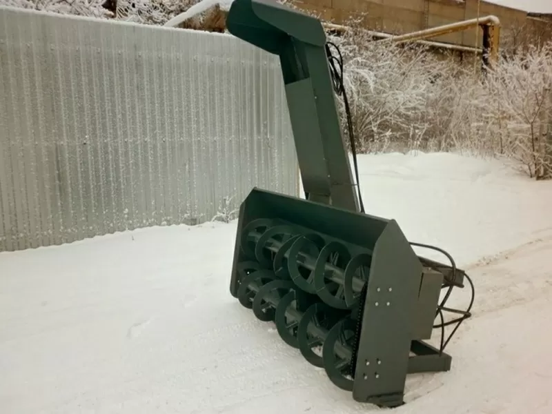 Снегоочиститель фрезерно-роторный.